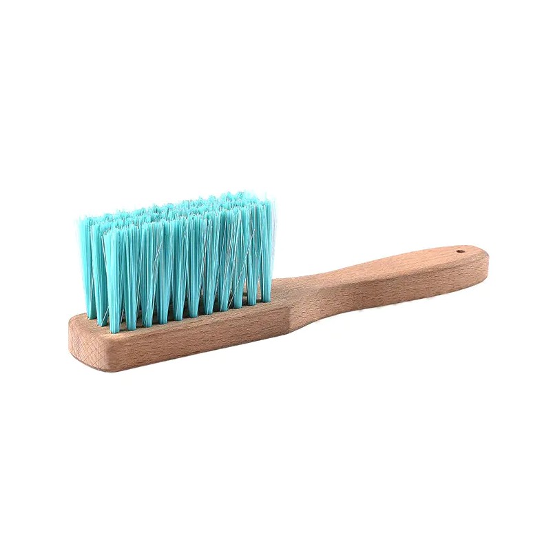 Which is better, Nylon PBT Brush Filaments or boar bristles?